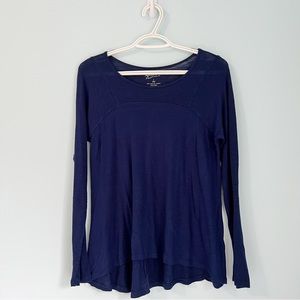 Arizona Jeans Navy Long Sleeve Rayon Top (Juniors L)